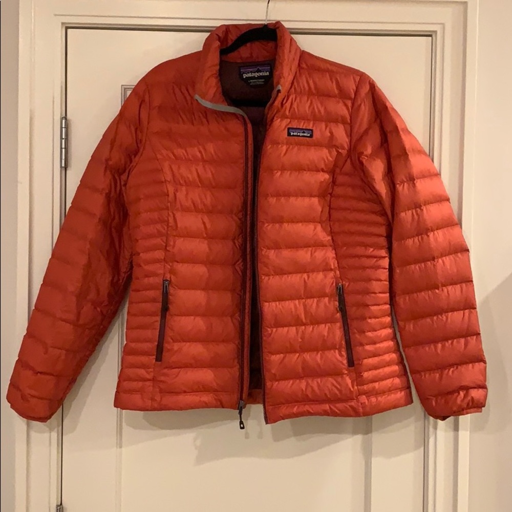 Women’s Patagonia Red puffer jacket